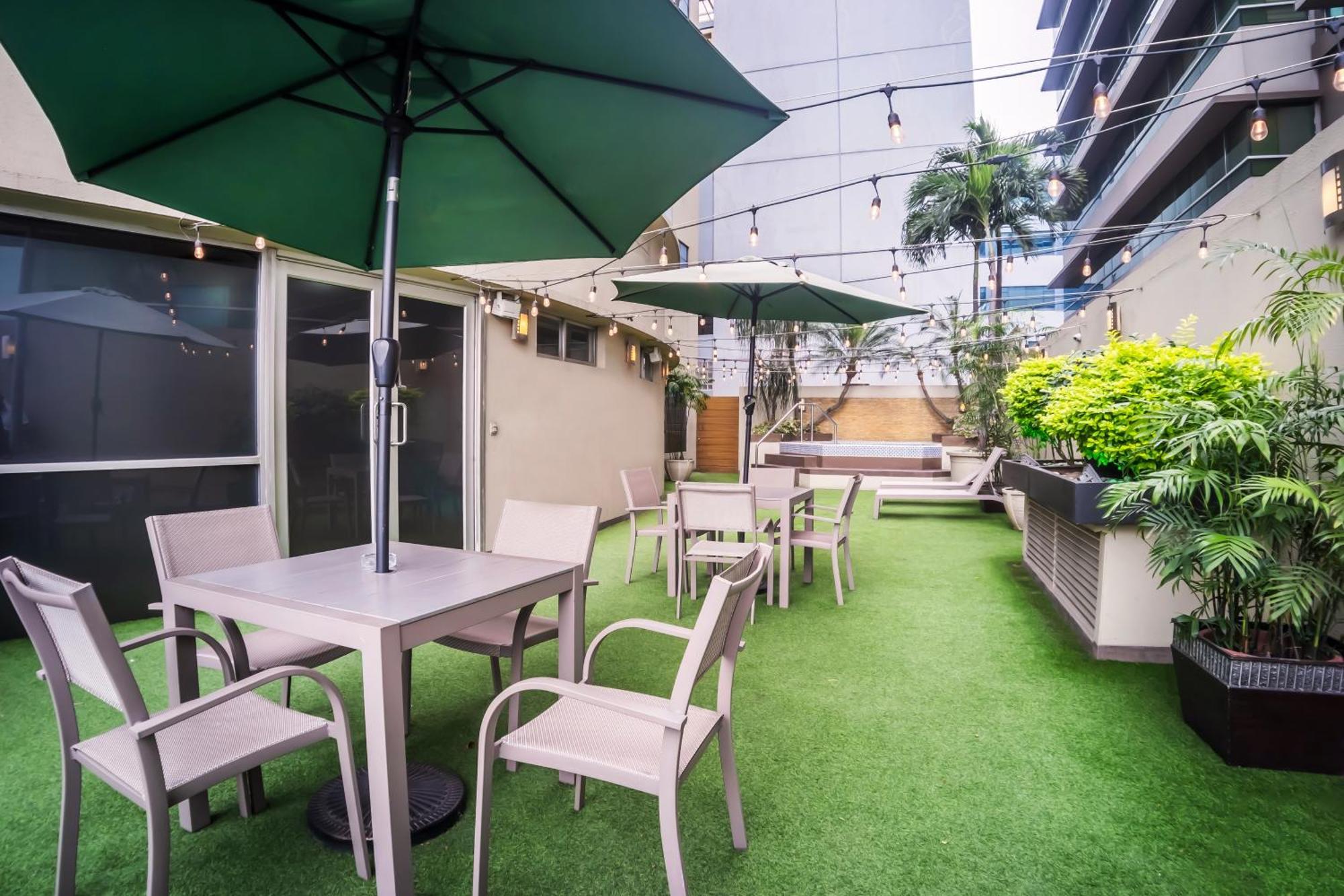Wyndham Garden Guayaquil Hotel Exterior foto